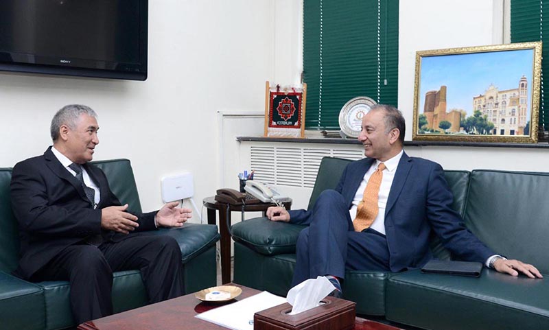 Read more about the article Ambassador of Turkmenistan H.E. Atadjan Movlamov called on Federal Minister for Petroleum Dr. Musadik Malik. March 26, 2024